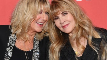 Stevie Nicks Mourns Death of 'Best Friend' Christine McVie With Handwritten Note